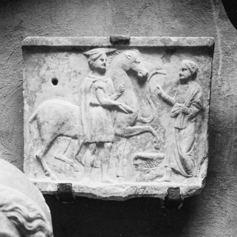 Stèle avec scène de sacrifice